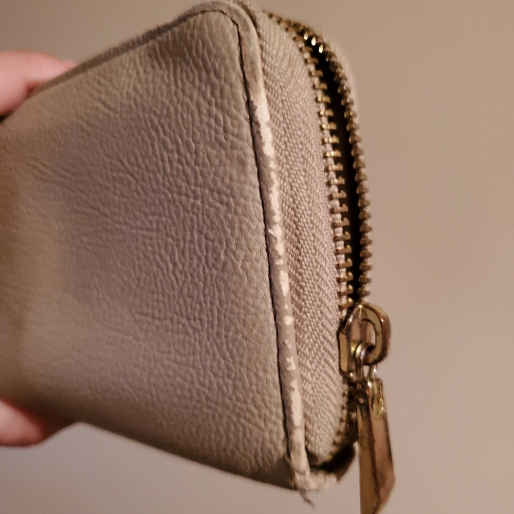 Wallet - Picture 4 of 6